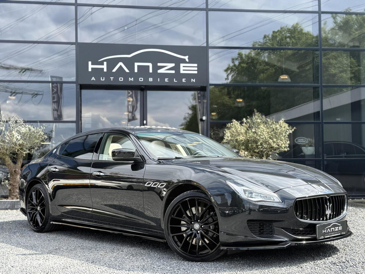 Maserati Quattroporte