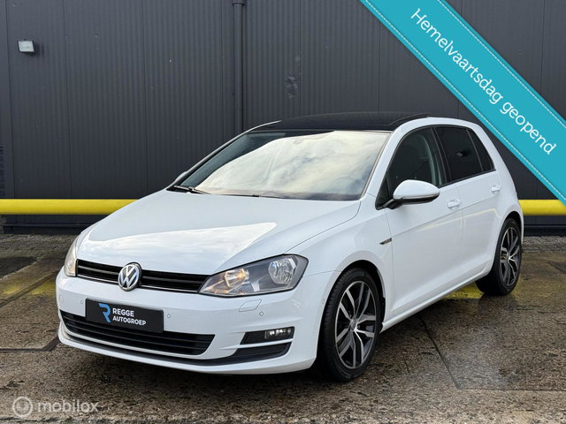 Volkswagen Golf - 1.2 TSI CUP Edition PANORAMADAK