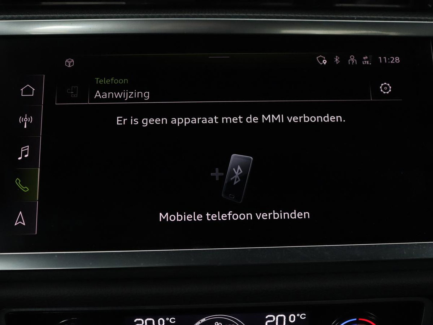 Audi Q3 45 TFSIe S edition | SOH 88% | Sportstoelen | Carplay | Trekhaak | Virtual Cockpit | Navigatie | Camera | Full LED | Half leder | Sfeerverlichting | Climate control | Parkeeerhulp | Cruise control | PHEV | Plug In