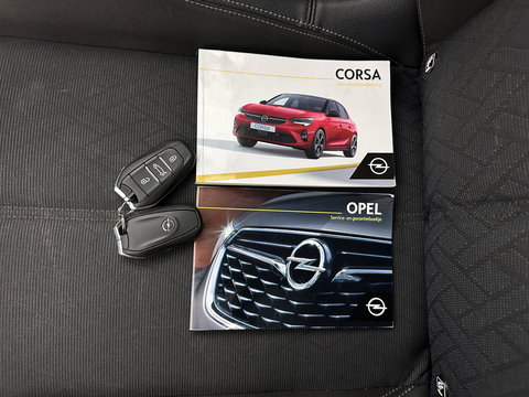 Opel CORSA-E Elegance 50 kWh [ 3-Fase ] (INCL-BTW) Aut. *FULL-LED | ADAPTIVE-CRUISE | DIGI-COCKPIT | LEATHER-MICROFIBRE | CARPLAY | CAMERA | ECC | KEYLESS | CRUISE | DAB | PRIVACY-GLASS | 16'' ALU*