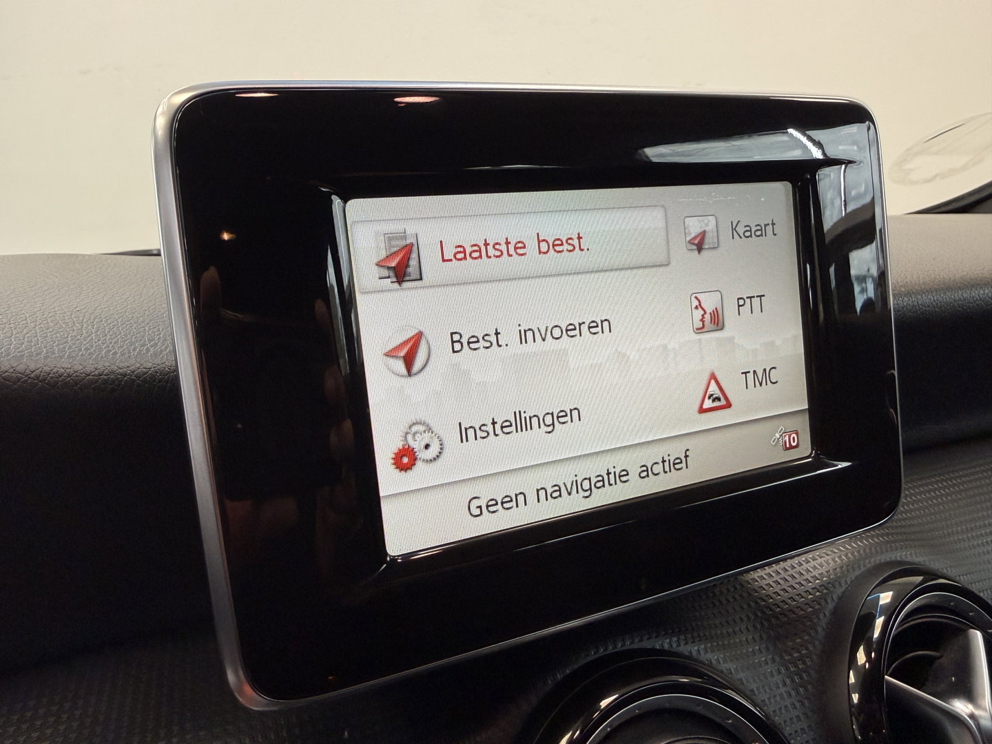 Mercedes-Benz A-Klasse 180 Edition Navigatie 4U3 Navigatie CruiseControl