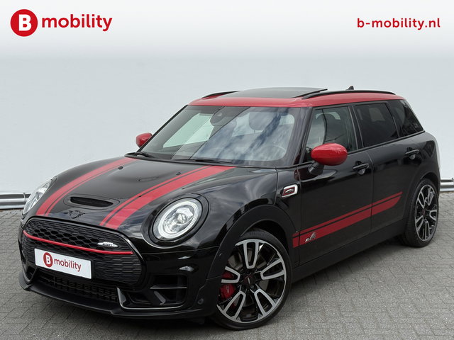MINI Clubman - 2.0 JCW ALL4 Chili Panoramadak Head-Up Dislplay Org. NL | Harman/Kardon | Apple CarPlay | Adaptive LED | Elek. Stoelen