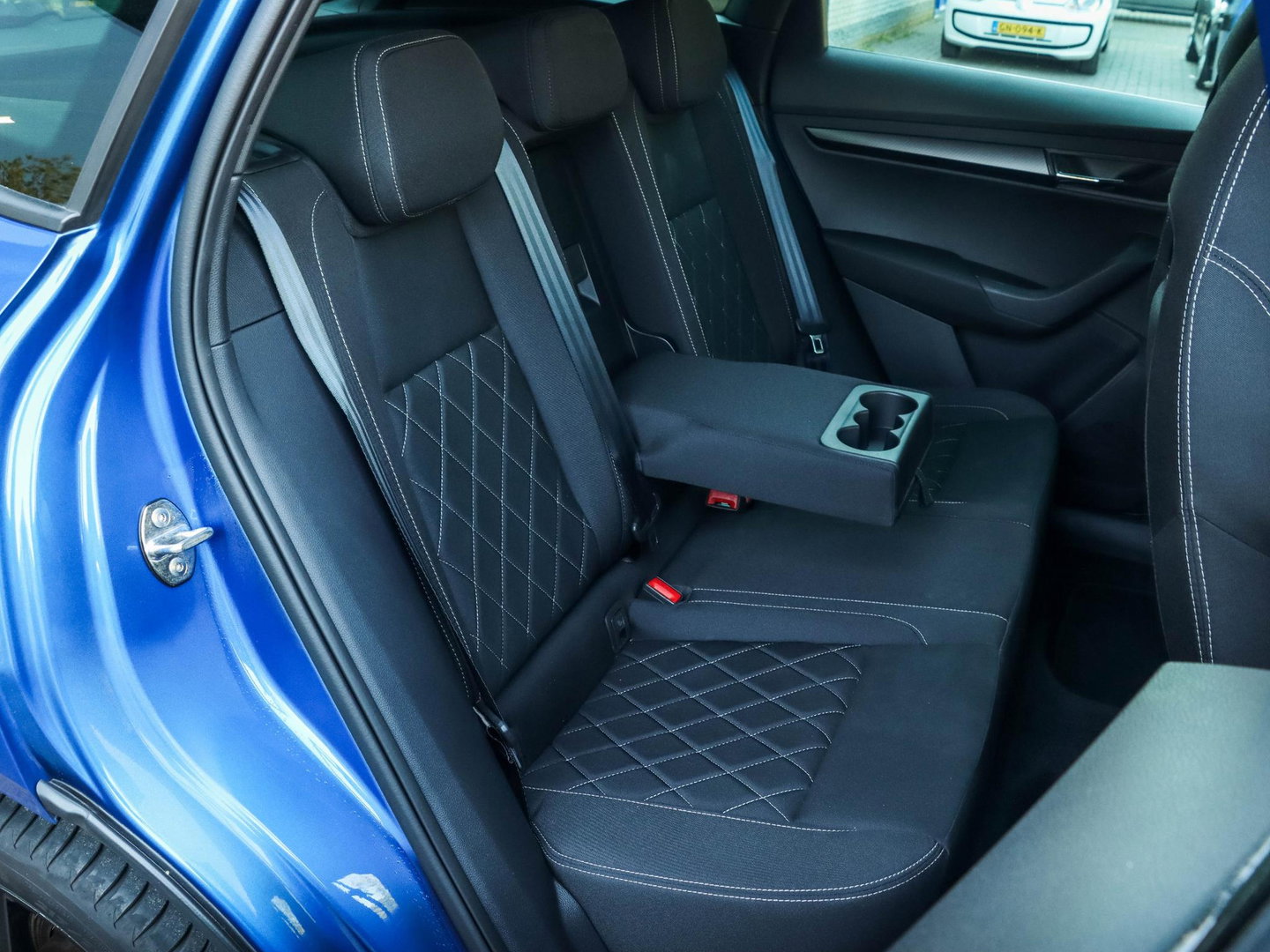 Škoda Karoq 1.5 TSI ACT Sportline Business 150PK DSG Adapt. Cruise Race Blue 22.000km!