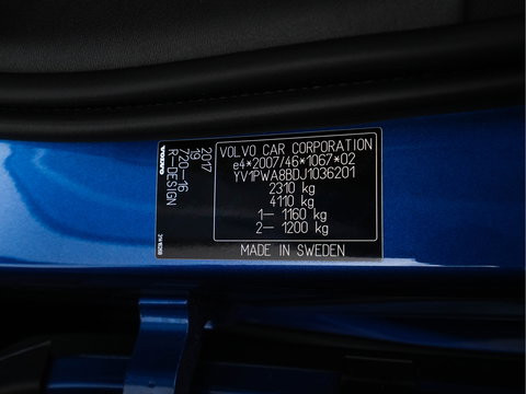 Volvo V90 2.0 D4 R-Design Aut. *PANO | HEAD-UP | LEATHER-MICROFIBRE | FULL-LED | TOPVIEW | BLINDSPOT | HEATED-SPORTSEATS | DIGI-COCKPIT | NAVI-FULLMAP | KEYLESS | ECC | PDC | CRUISE | TOWBAR | 18''ALU*