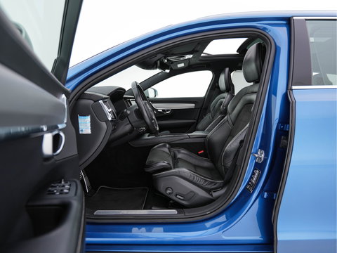 Volvo V90 2.0 D4 R-Design Aut. *PANO | HEAD-UP | LEATHER-MICROFIBRE | FULL-LED | TOPVIEW | BLINDSPOT | HEATED-SPORTSEATS | DIGI-COCKPIT | NAVI-FULLMAP | KEYLESS | ECC | PDC | CRUISE | TOWBAR | 18''ALU*
