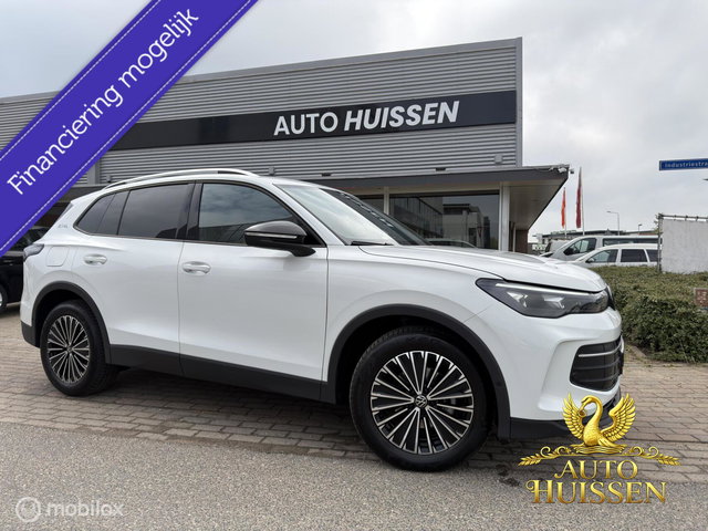 Volkswagen Tiguan - 1.5 eTSI Goal Edition 360cam IQ Lights