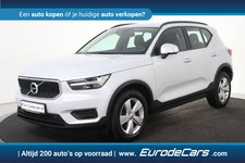 Volvo XC40 - 1.5 T2 Momentum *1ste Eigenaar*Navigatie*Camera*Carplay*