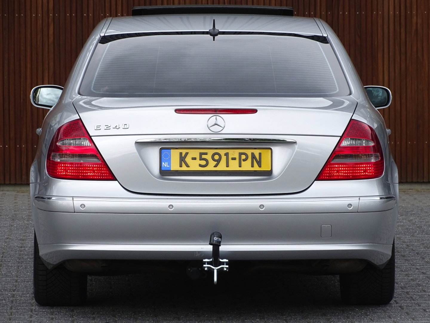 Mercedes-Benz E-Klasse 240 V6 Avantgarde / AMG / unieke conditie