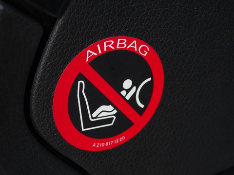 Mercedes-Benz E-Klasse 240 V6 Avantgarde / AMG / unieke conditie