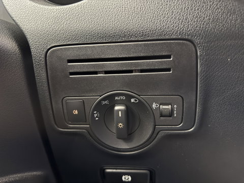 Mercedes-Benz eVito eVito 112 L2 60 kWh Stoelverwarming