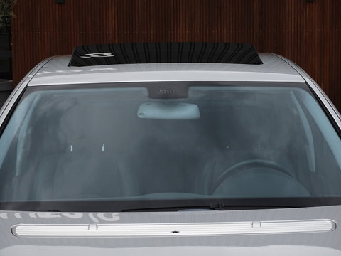 Mercedes-Benz E-Klasse 240 V6 Avantgarde / AMG / unieke conditie
