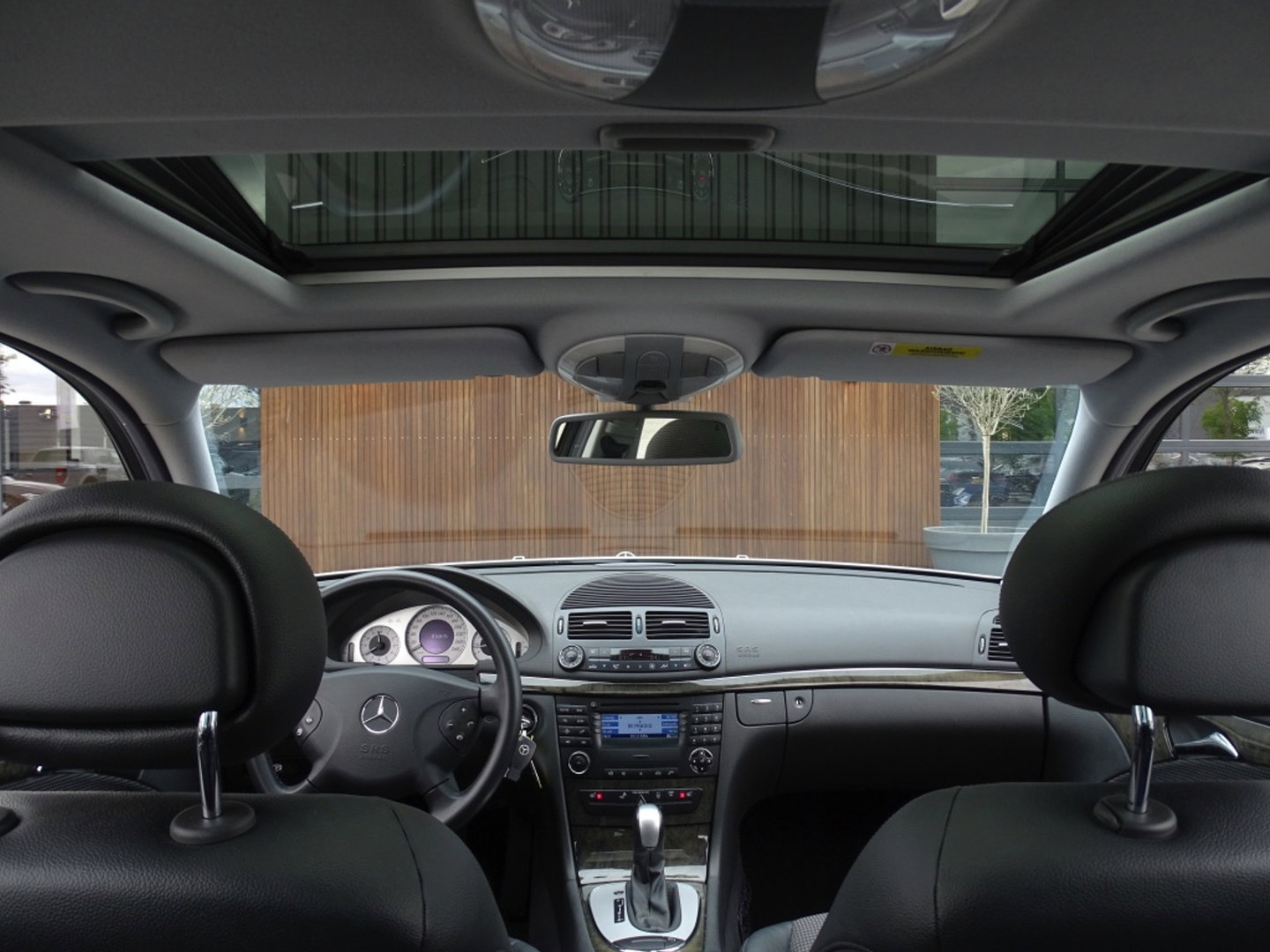 Mercedes-Benz E-Klasse 240 V6 Avantgarde / AMG / unieke conditie