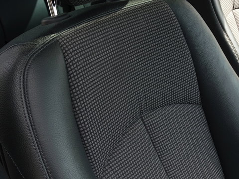 Mercedes-Benz E-Klasse 240 V6 Avantgarde / AMG / unieke conditie