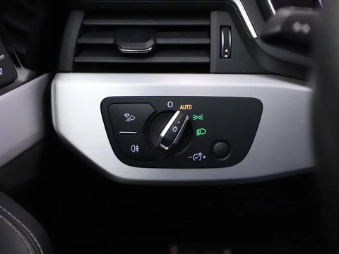 Audi A4 Avant 40 TFSI S-line Black Edition Pano Leer Memory B&O Sfeer NAP