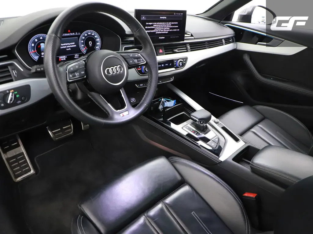 Audi A4 Avant 40 TFSI S-line Black Edition Pano Leer Memory B&O Sfeer NAP