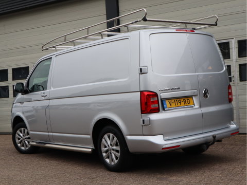 Volkswagen Transporter 2.0 TDI 150pk Automaat Euro 6 - Airco - Imperiaal - Trekhaak