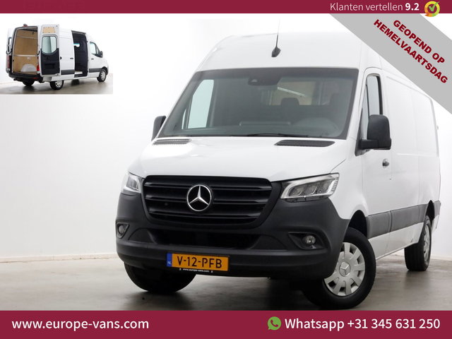 Mercedes-Benz Sprinter - 319 CDI 3.0 V6 190pk L2H2 7G Automaat LED/Airco/Trekhaak 3500kg 10-2021