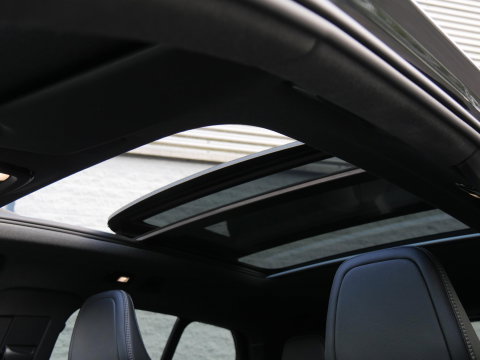 Volvo XC40 RECHARGE PRO/ PANORAMADAK/ 360°CAMERA/ TREKHAAK/ ELEKT. STOELEN/ H&K AUDIO/ SOH 94%