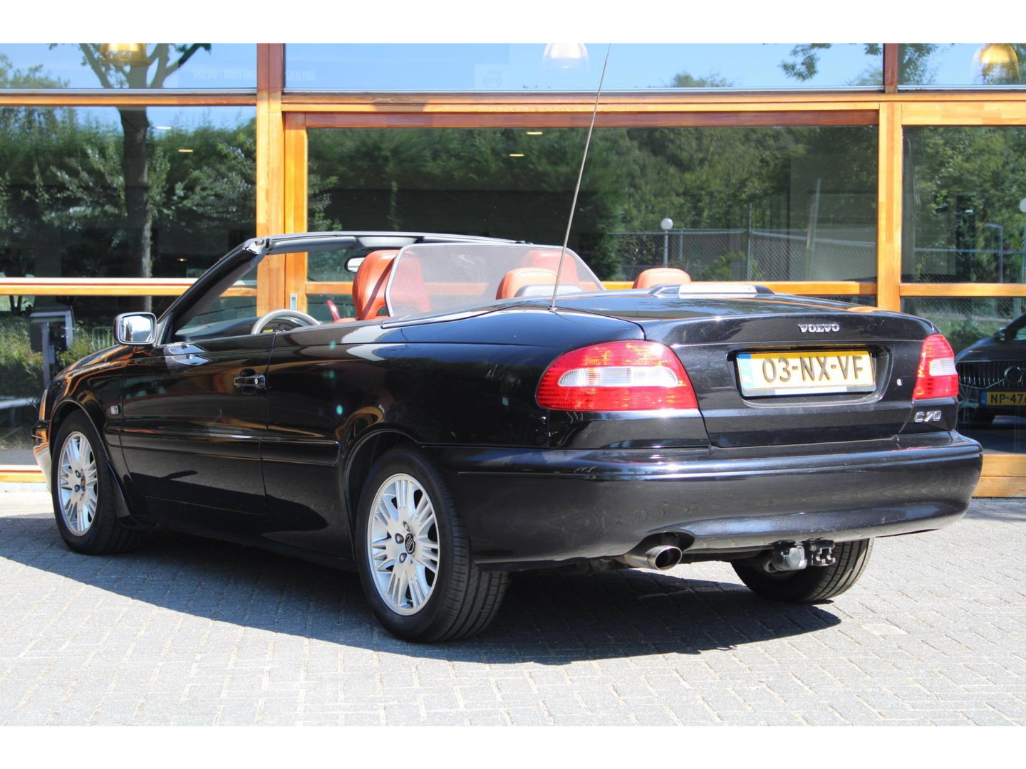 Volvo C70 Convertible 2.4 T Automaat Prestige | Nederlandse auto | Dealer onderhouden | Zeer goede staat | Trekhaak 1600 kg