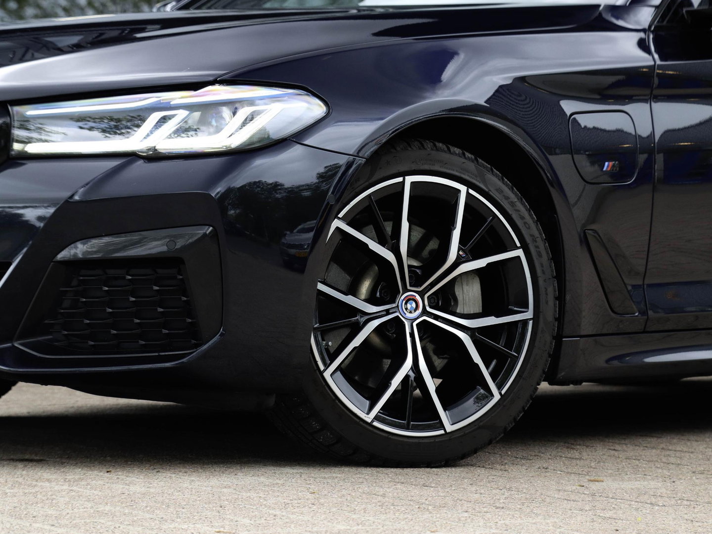 BMW 5 Serie Touring 530e M Sport Panodak ACC Co-Pilot Pack Laser SoH 93%