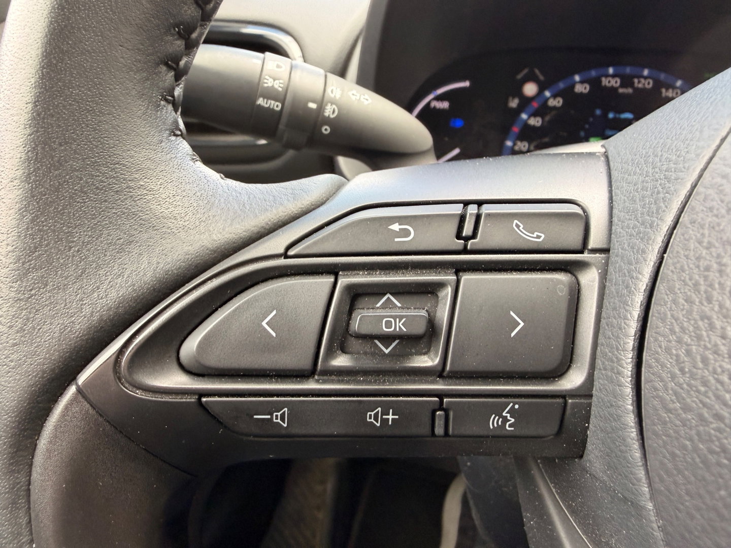 Toyota Yaris Cross 1.5 Hybrid Dynamic | Navigatie | Apple CarPlay/Android auto | Achteruitrijcamera