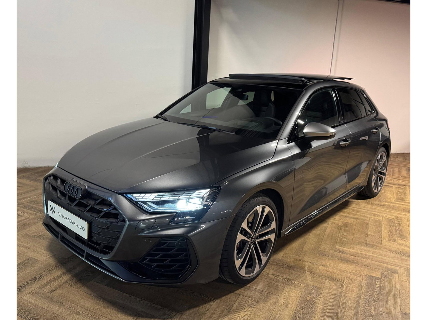 Audi S3 Sportback 2.0 TFSI S3 quattro PANO KEYLESS CARPLAY