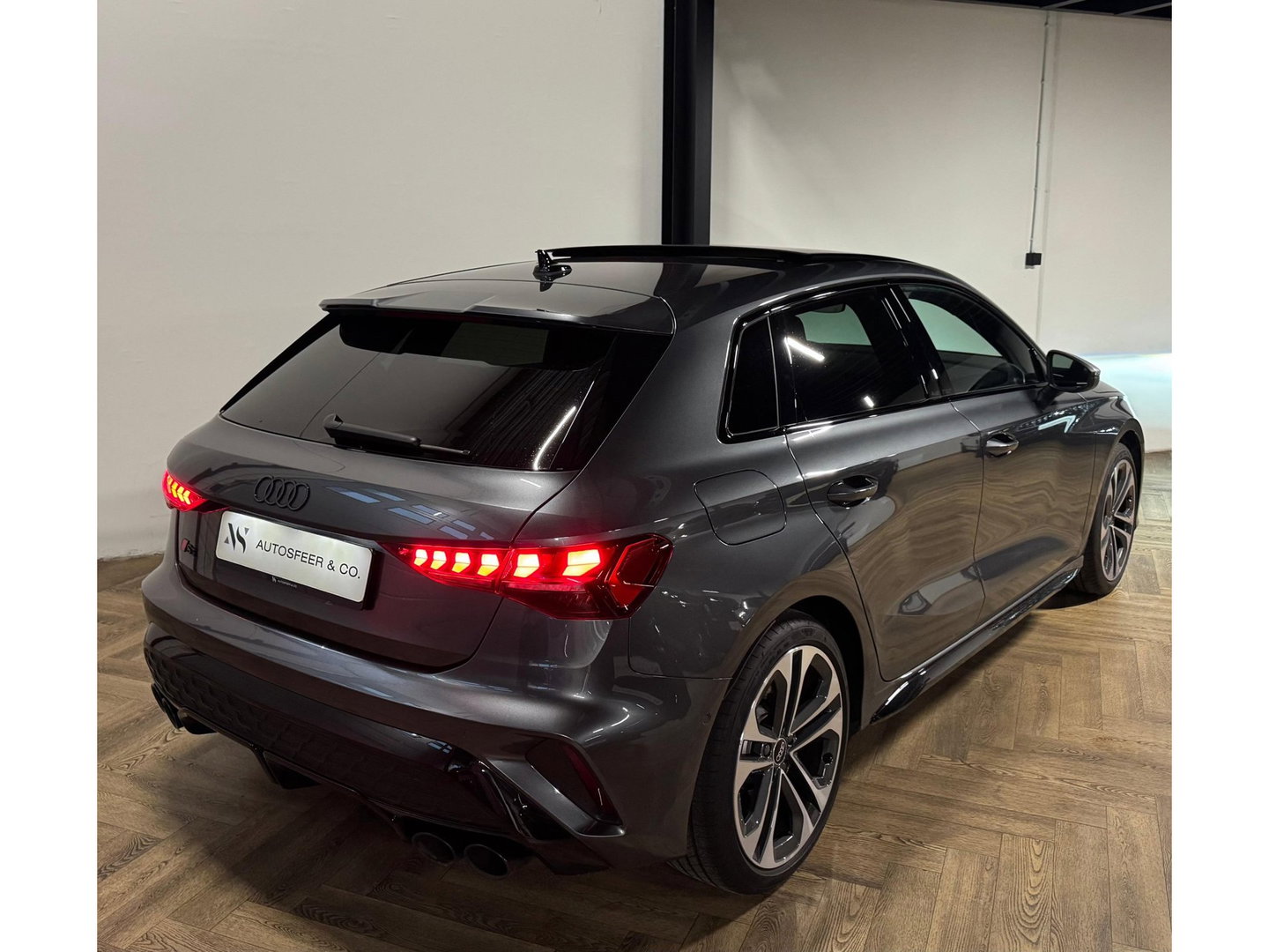 Audi S3 Sportback 2.0 TFSI S3 quattro PANO KEYLESS CARPLAY