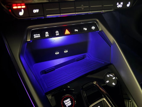 Audi S3 Sportback 2.0 TFSI S3 quattro PANO KEYLESS CARPLAY
