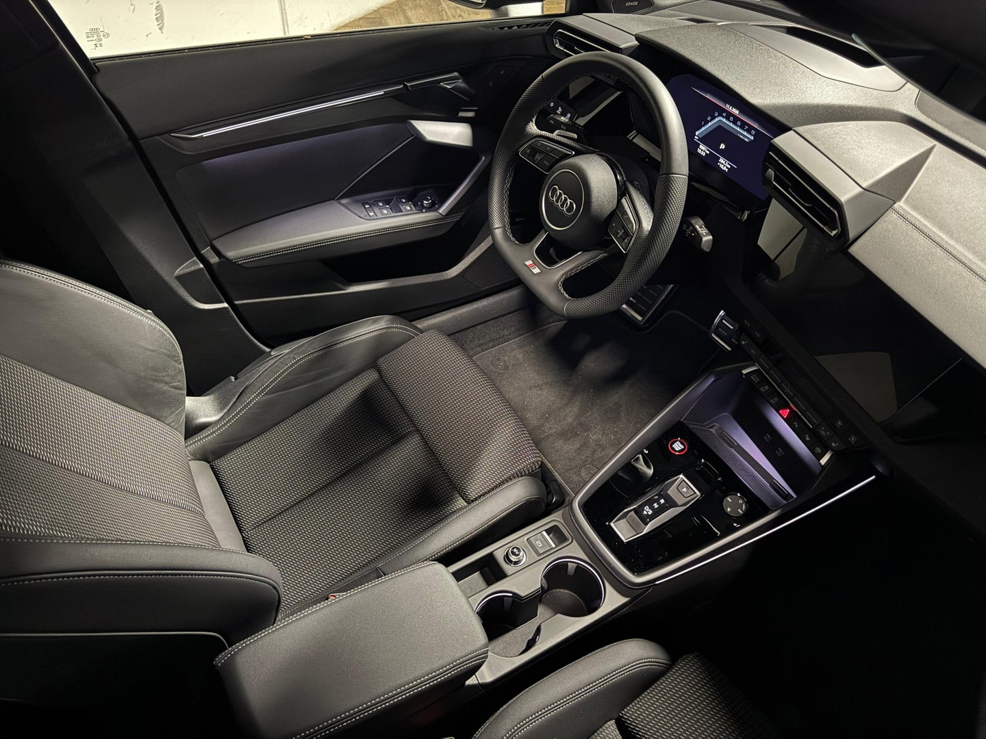 Audi S3 Sportback 2.0 TFSI S3 quattro PANO KEYLESS CARPLAY