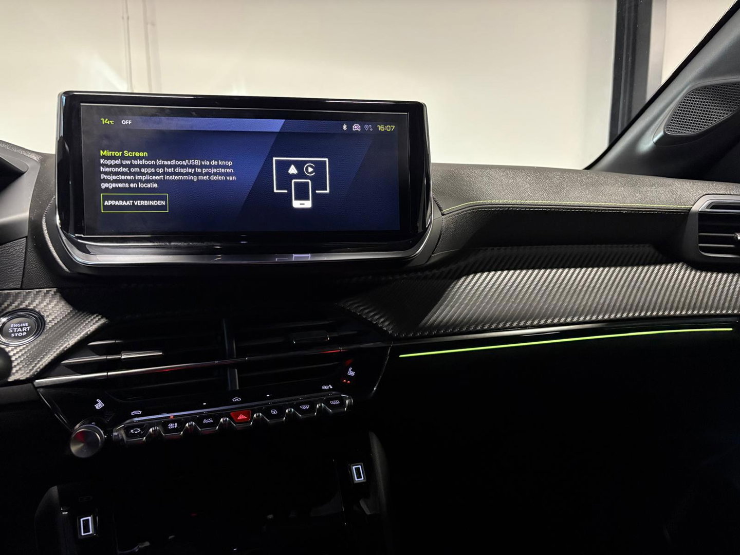 Peugeot 208 1.2 Hybrid 110 e-DCS6 GT 360 CAM BLINDSPOT CARPLAY
