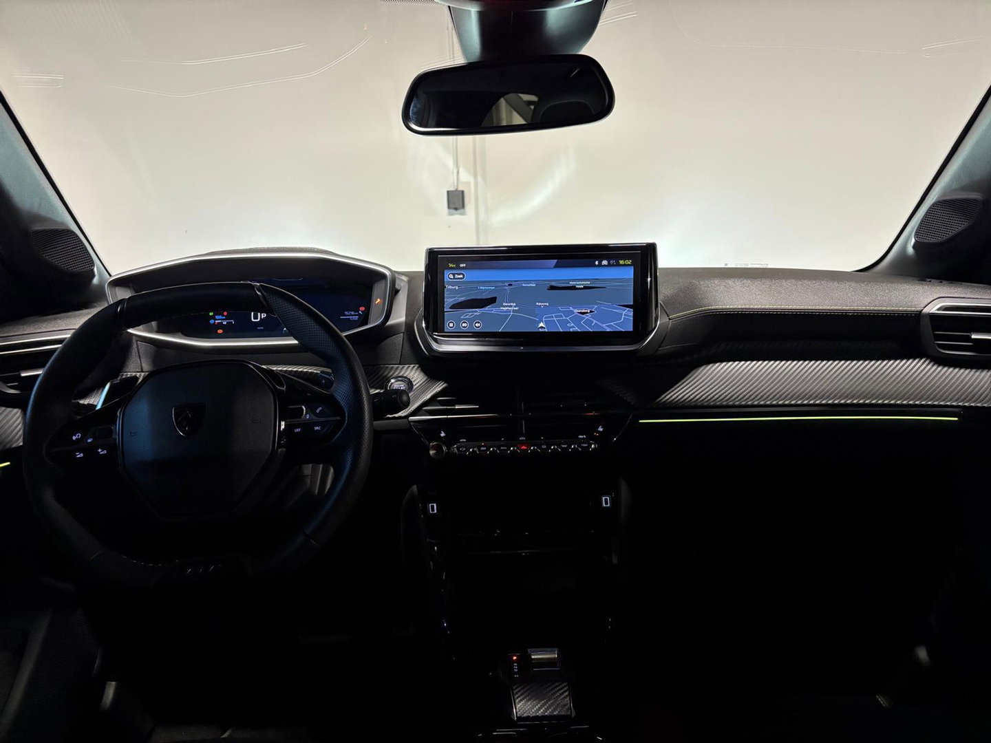 Peugeot 208 1.2 Hybrid 110 e-DCS6 GT 360 CAM BLINDSPOT CARPLAY