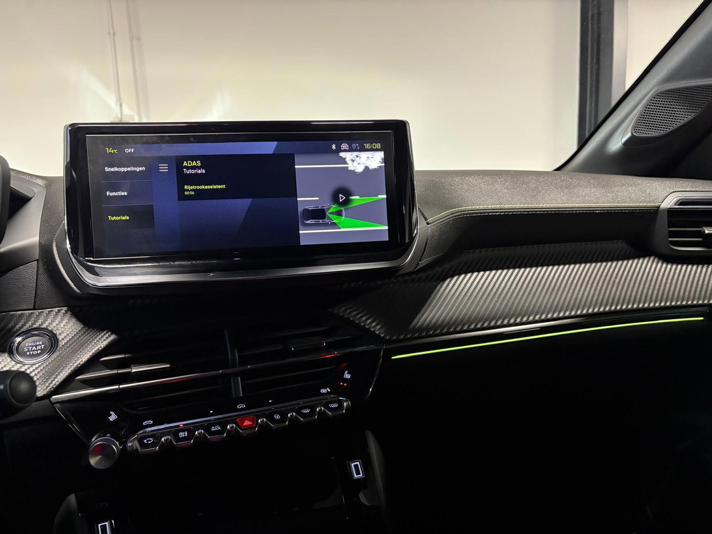 Peugeot 208 1.2 Hybrid 110 e-DCS6 GT 360 CAM BLINDSPOT CARPLAY