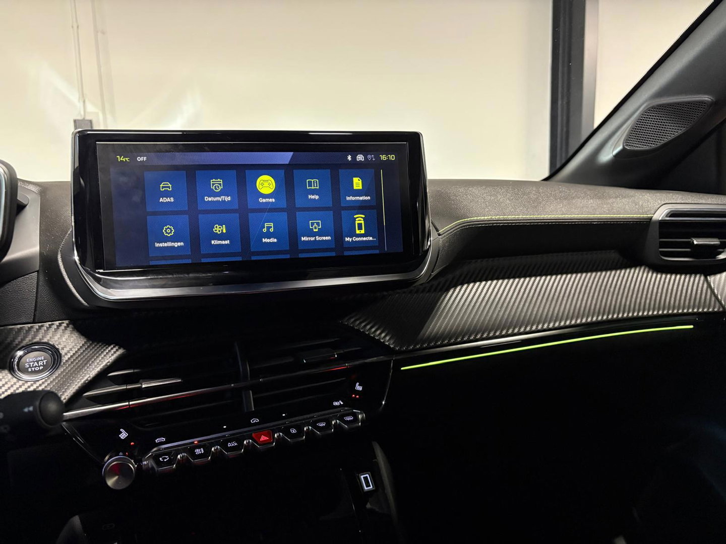 Peugeot 208 1.2 Hybrid 110 e-DCS6 GT 360 CAM BLINDSPOT CARPLAY