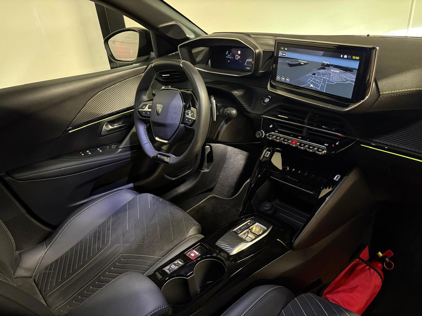 Peugeot 208 1.2 Hybrid 110 e-DCS6 GT 360 CAM BLINDSPOT CARPLAY