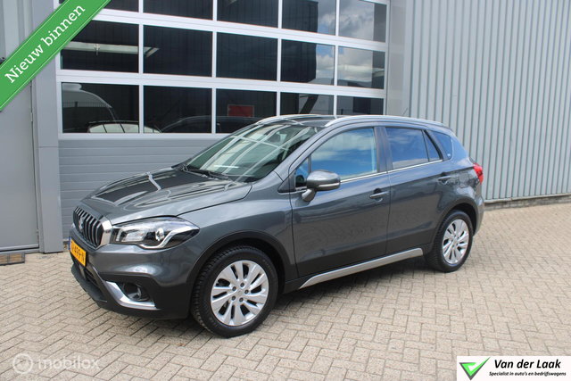 Suzuki S-Cross - 1.0 Boosterjet Exclusive 1e Eig | Boekjes | Stoelverwarming | Navigatie | 5 keer op Voorraad.