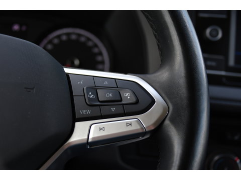 Volkswagen Transporter 2.0 TDI L2H1 30 Highline Adaptieve Cruise, Camera, Carplay, 150pk, Trekhaak, Stoelverwarming, LED, Automaat, Standkachel, Sensoren, Uniek!