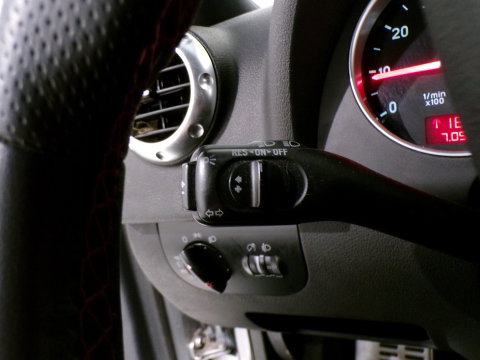 Audi TT 1.8 5V Turbo 180PK "Origineel NL!" Leer Stoelverwarming 17"BBS Bluetooth Schroefset Youngtimer "Zeer nette auto!"