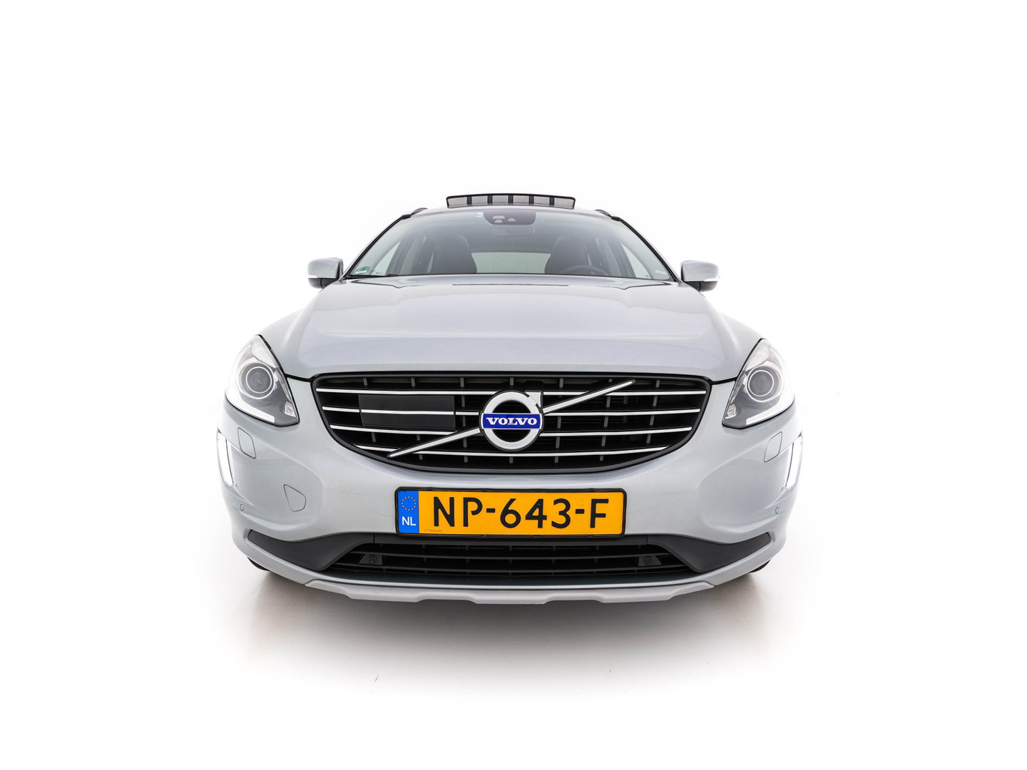 Volvo XC60 2.0 D4 FWD Polar+ Aut. *PANO | LEATHER | XENON | ADAPTIVE-CRUISE | MEMORY-PACK | BLINDSPOT | HEATED-COMFORTSEATS | NAVI-FULLMAP | CAMERA | PRIVACYGLASS | ECC | TOWBAR | PDC | LANE-ASSIST | 17''ALU*