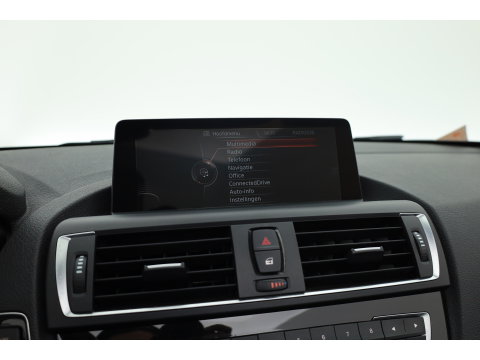 BMW 2 Serie Cabrio 220i | Cruise Control | Bluetooth | PDC | Stoelverwarming | Navi | Leder
