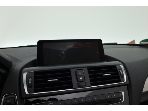 BMW 2 Serie Cabrio 220i | Cruise Control | Bluetooth | PDC | Stoelverwarming | Navi | Leder