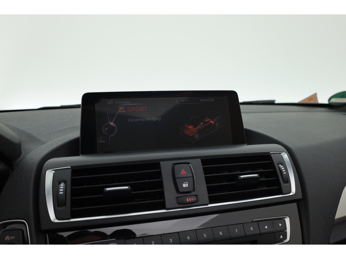 BMW 2 Serie Cabrio 220i | Cruise Control | Bluetooth | PDC | Stoelverwarming | Navi | Leder
