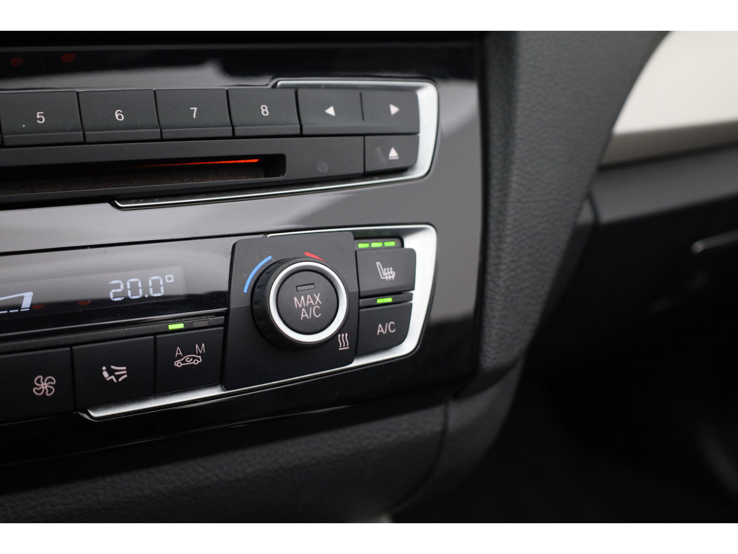 BMW 2 Serie Cabrio 220i | Cruise Control | Bluetooth | PDC | Stoelverwarming | Navi | Leder