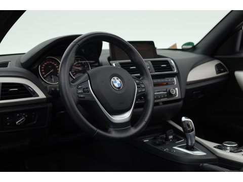 BMW 2 Serie Cabrio 220i | Cruise Control | Bluetooth | PDC | Stoelverwarming | Navi | Leder