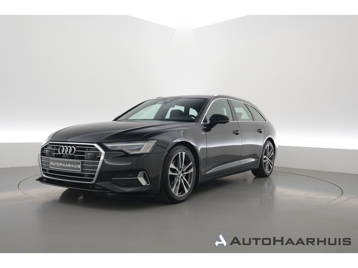 Audi A6 Avant 40 TDI quattro S line | Dig. Cockpit | Standkachel | Elek. Trekhaak | Adapt. Cruise | 360cam | Apple CarPlay & Android Auto