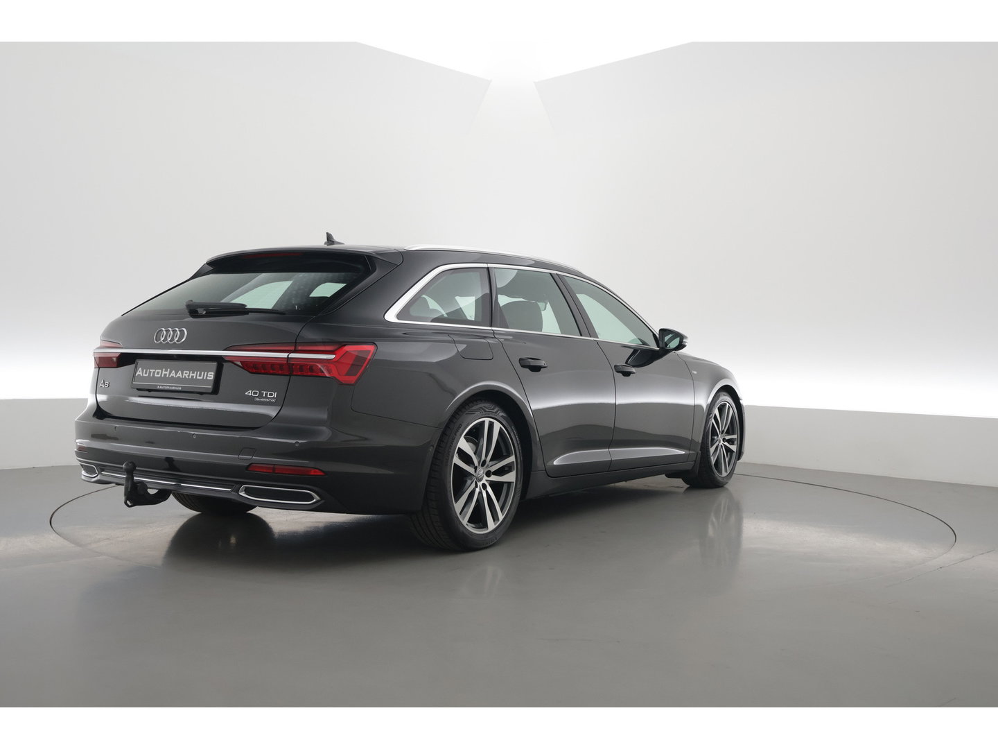 Audi A6 Avant 40 TDI quattro S line | Dig. Cockpit | Standkachel | Elek. Trekhaak | Adapt. Cruise | 360cam | Apple CarPlay & Android Auto