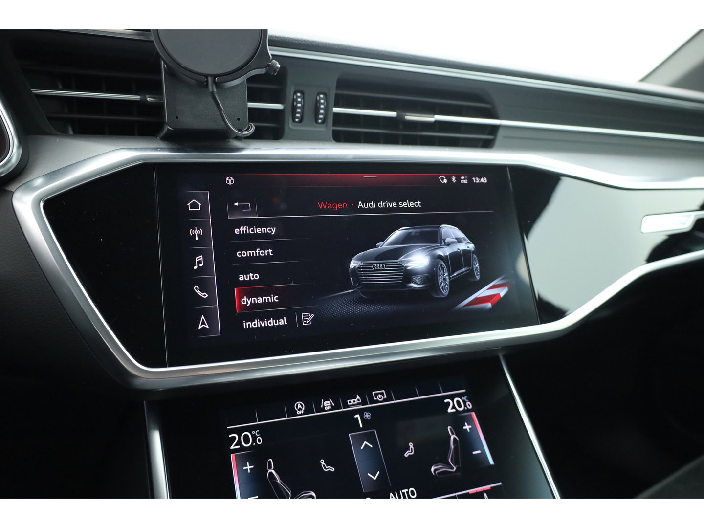 Audi A6 Avant 40 TDI quattro S line | Dig. Cockpit | Standkachel | Elek. Trekhaak | Adapt. Cruise | 360cam | Apple CarPlay & Android Auto