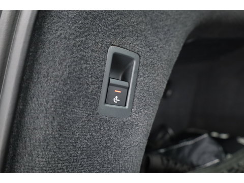 Audi A6 Avant 40 TDI quattro S line | Dig. Cockpit | Standkachel | Elek. Trekhaak | Adapt. Cruise | 360cam | Apple CarPlay & Android Auto