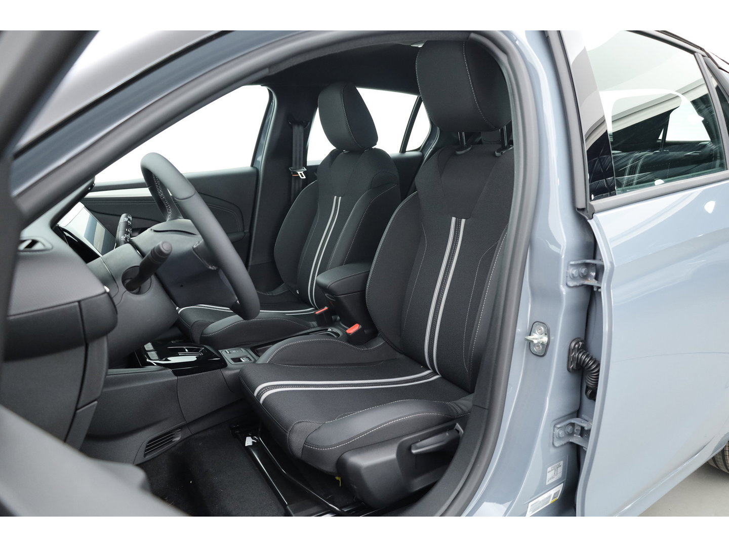 Opel Corsa 1.2 Turbo Hybrid GS 110pk! | Digi. Dashboard | Apple CarPlay | Stoel- Stuurverw. | Camera | Cruise Ctrl. | LED
