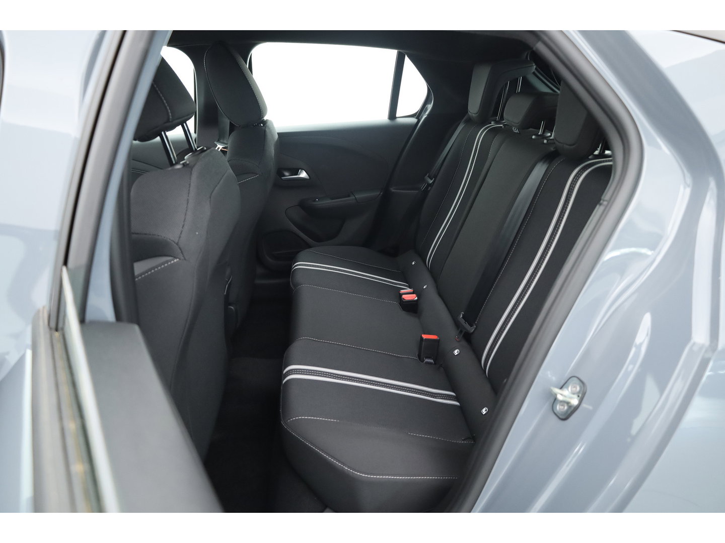 Opel Corsa 1.2 Turbo Hybrid GS 110pk! | Digi. Dashboard | Apple CarPlay | Stoel- Stuurverw. | Camera | Cruise Ctrl. | LED