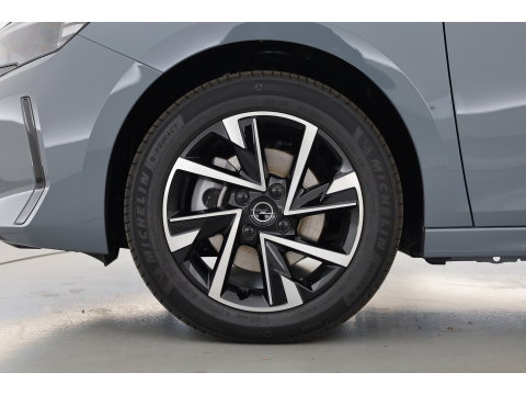 Opel Corsa 1.2 Turbo Hybrid GS 110pk! | Digi. Dashboard | Apple CarPlay | Stoel- Stuurverw. | Camera | Cruise Ctrl. | LED